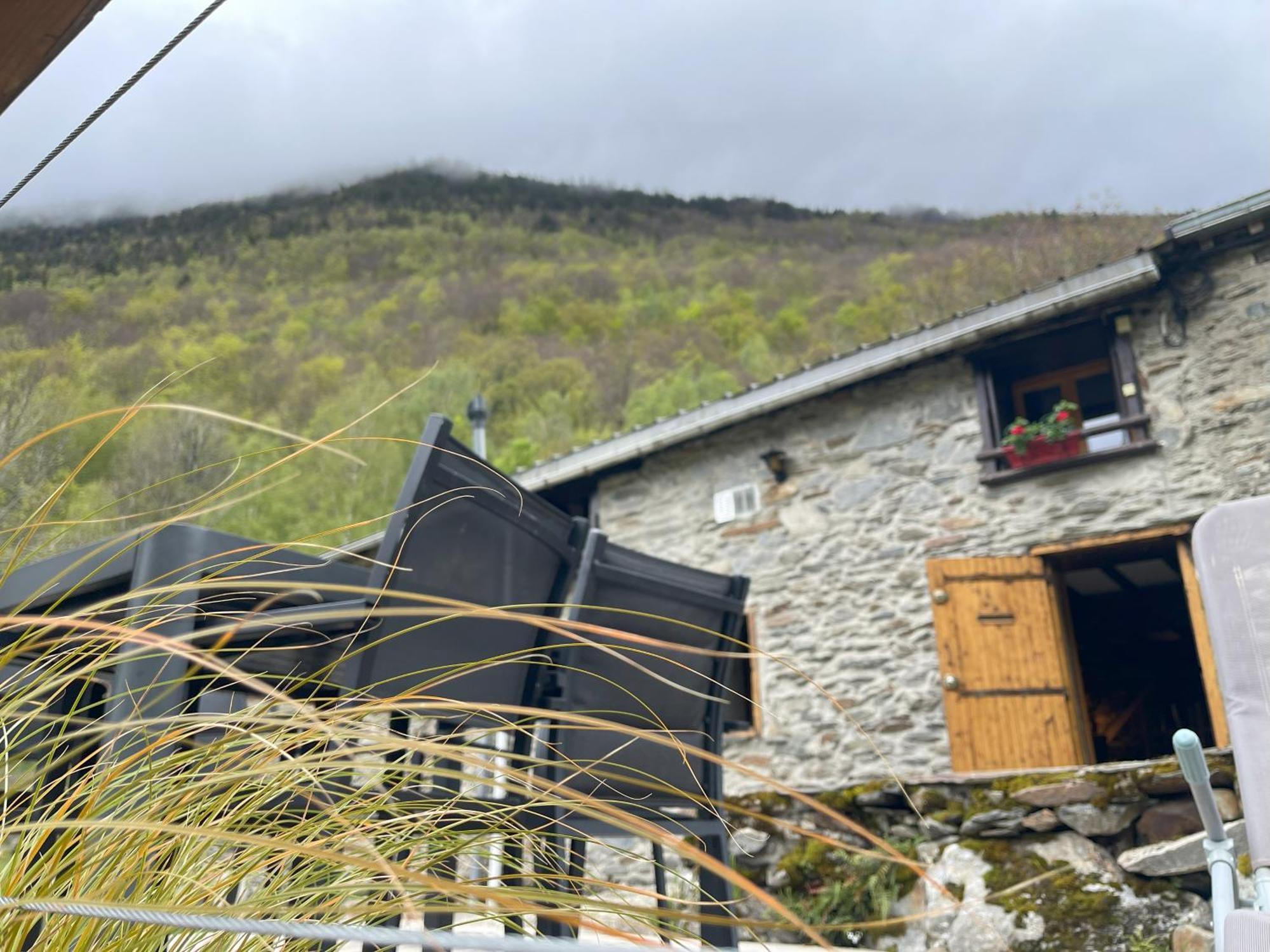 Grange Renovee, Pyrenees Ariegeoises, Gite Haute Ariege Auzat Eksteriør bilde